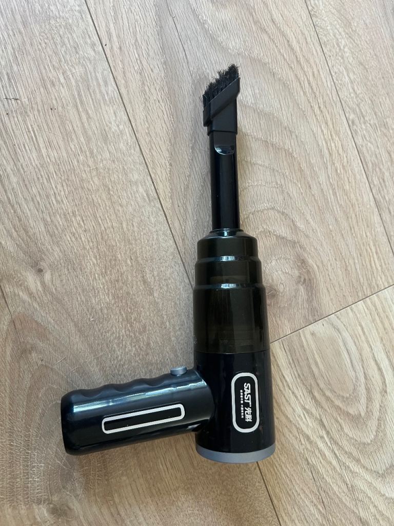 Small Vacuum Cleaners