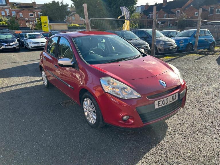 RENAULT CLIO 1.2 I-Music Euro 5 5dr 2010