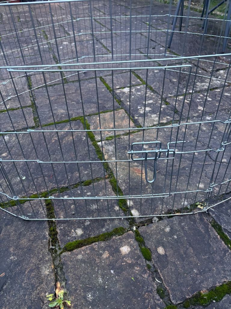 Rabbit/Guinea Pig/Small Animal Octagonal Run with Cover