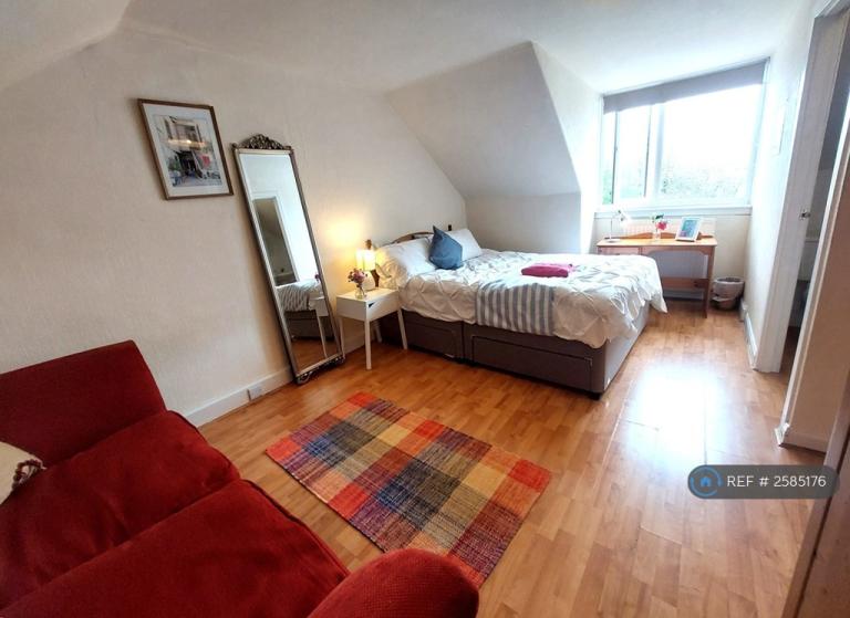1 bedroom in Queen Street, Dumfries, DG1 (#2585176)