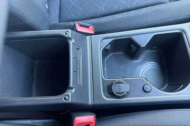 2020 Volkswagen Golf 1.5 TSI Life 5dr Hatchback Petrol Manual