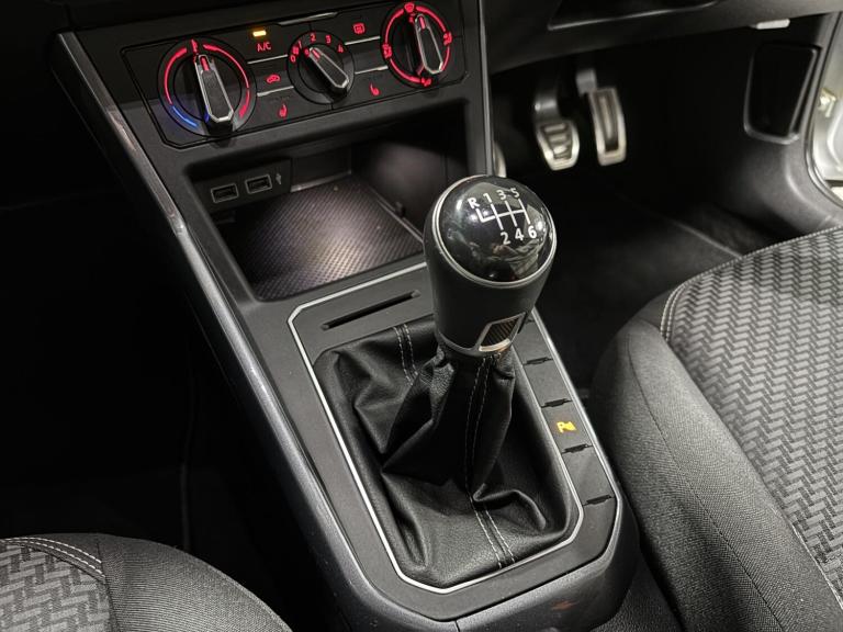 2018 Volkswagen Polo 1.0 TSI R-Line Hatchback 5dr Petrol Manual Euro 6 (s/s) (115 ps) Hatchback P...