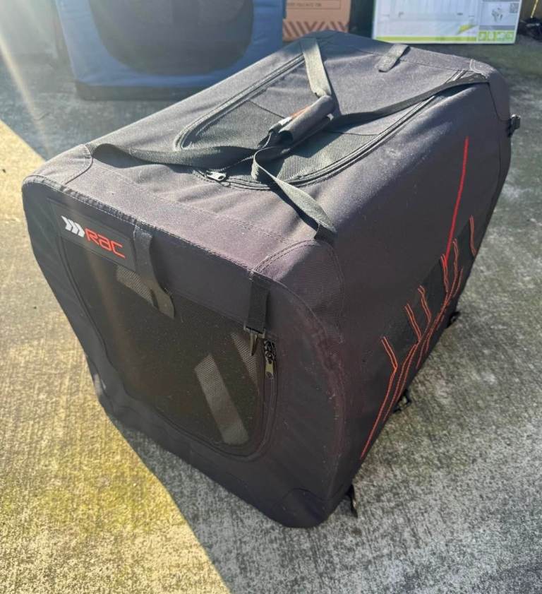 Dog travel crate folding 