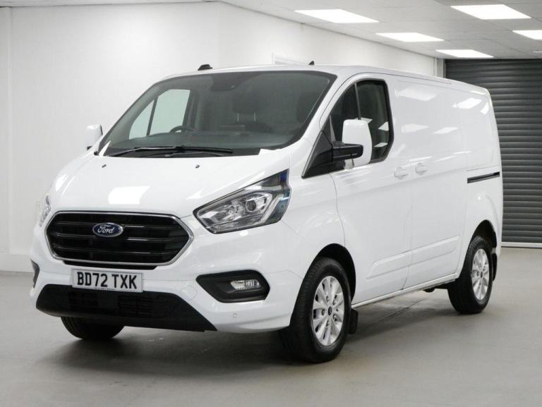 72 FORD TRANSIT CUSTOM 280 2.0 EBL 130 BHP SWB LIMITED