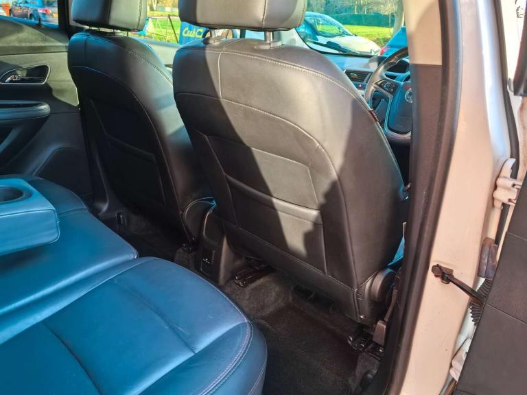 2013 Vauxhall Mokka 1.7 Mokka SE CDTi Auto 5dr SUV Diesel Automatic