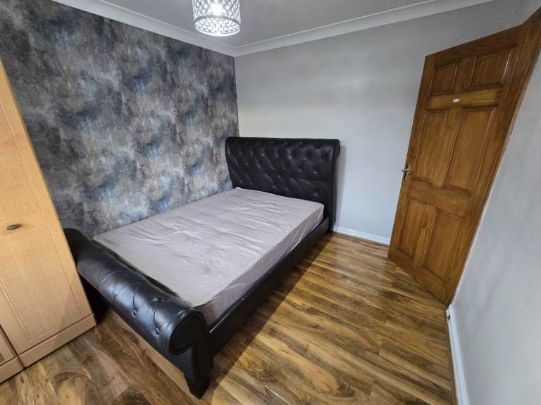 Double Room to Rent – Maidenhead (Female preferred, Professionals/Students)