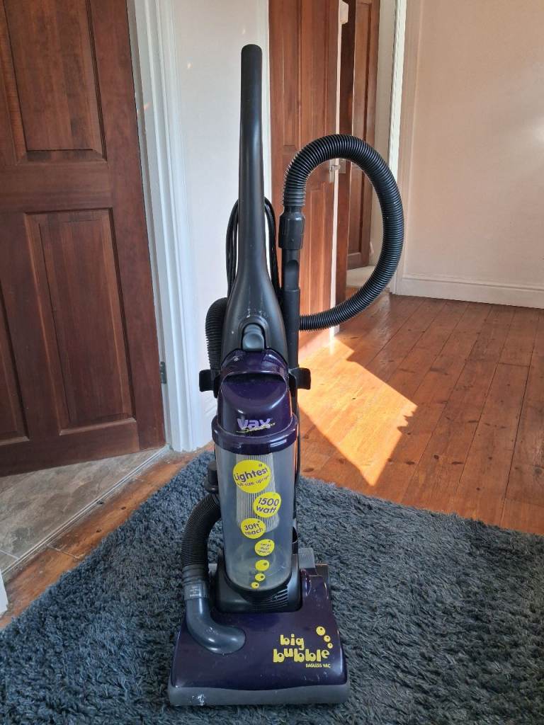 VAX Big Bubble Bagless Vac