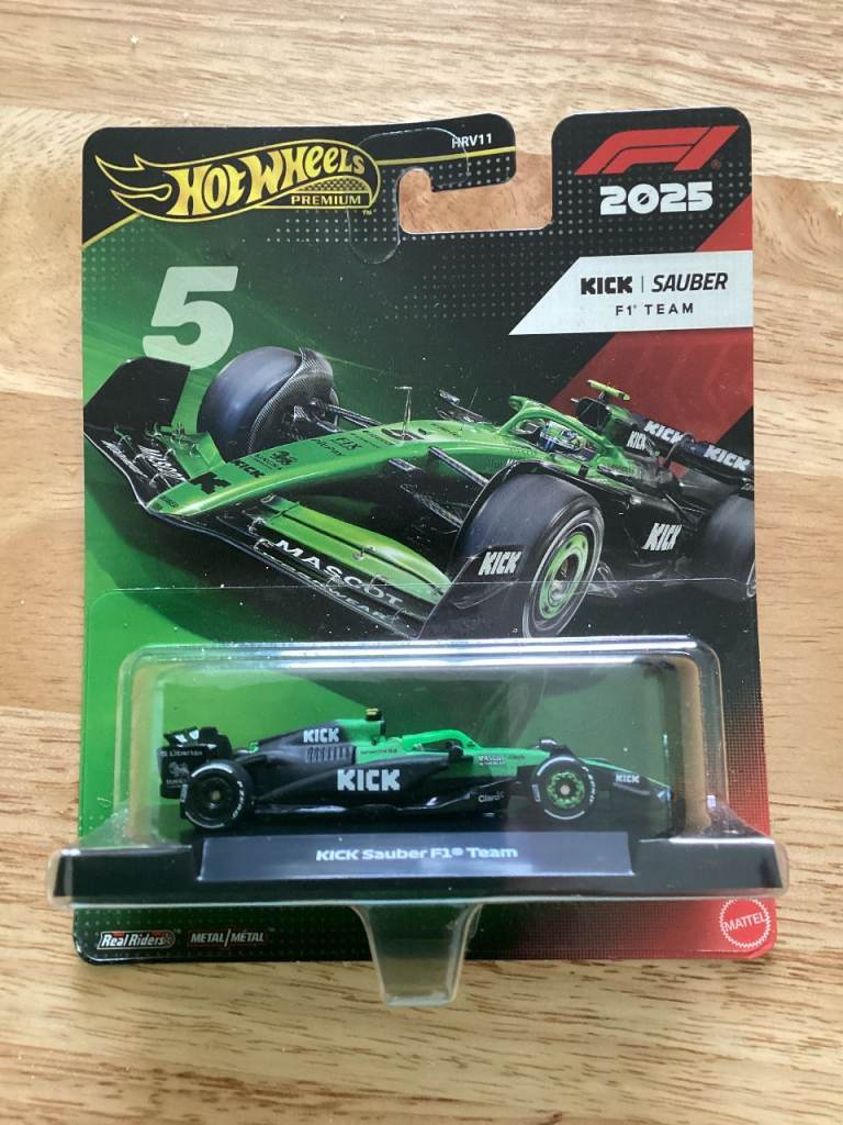 Premium Hot Wheels - #5 Kick/Sauber F 1 Car 2025 - Gabriel Bortoleto