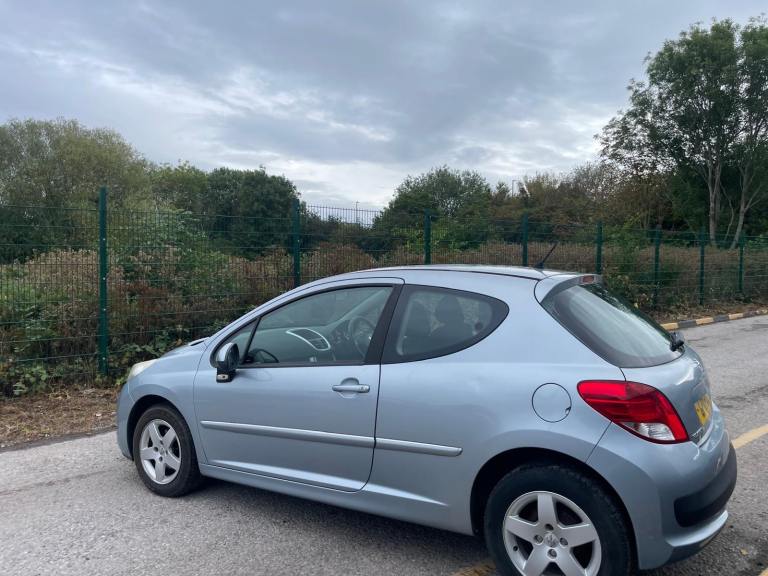 PEUGEOT 207 1.4 ENVY 11 REG BLUE 3 DOOR 12 MONTHS MOT  LOW INSURANCE 45+MPG