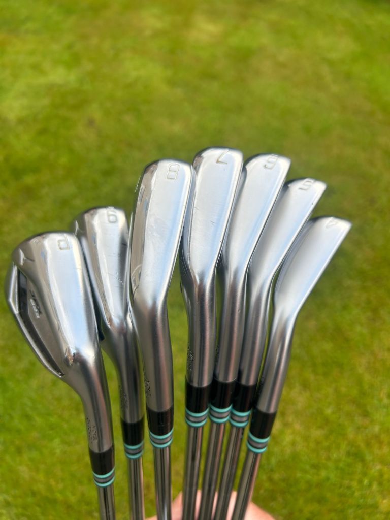 Mizuno JPX Hot Metal Pro Iron Set - Good Condition