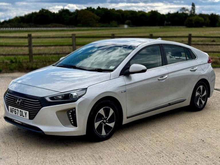 2017 Hyundai IONIQ 1.6 GDi Hybrid Premium 5dr DCT HATCHBACK PETROL/ELECTRIC Automatic