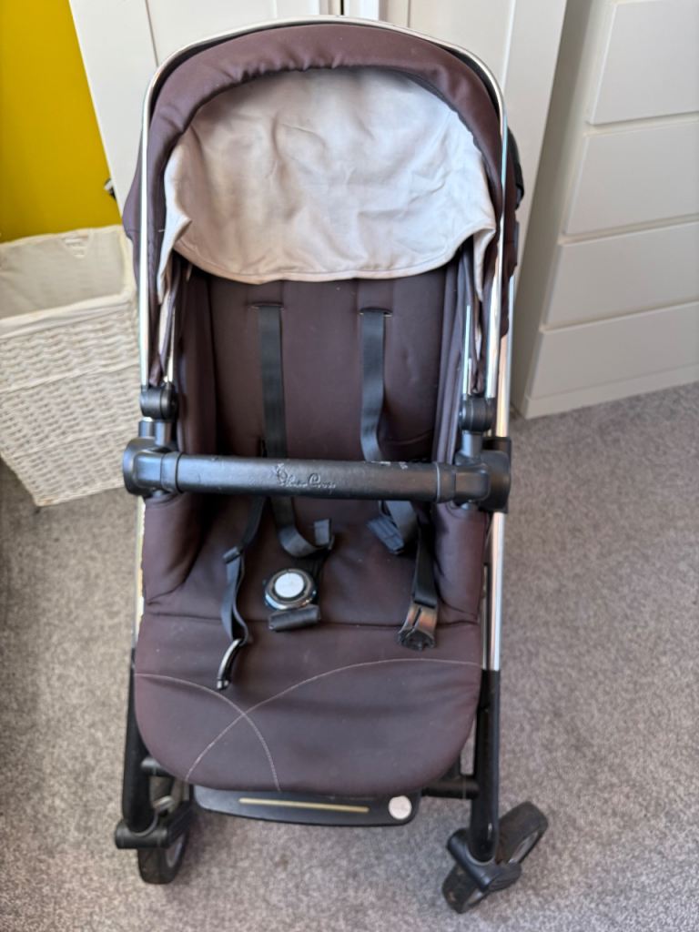 Silvercross Pioneer Pram and Car Seat 