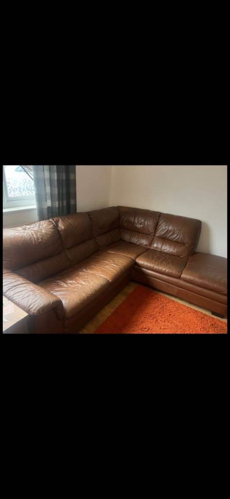 Leather corner sofa. mangotsfield 