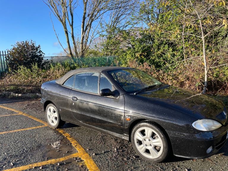RENAULT MEGANE 1.6 CONVERTIBLE 2002 ON CHERISHED PLATES MOT JULY 15TH 2026 LOW 19516 MILES