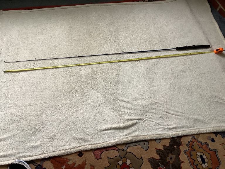 LIGHTWEIGHT FISHING ROD (160cm) IN LENGTH 