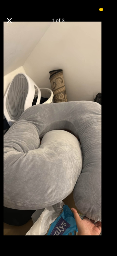 Momcozy Grey Pregnancy Pillow – Excellent Condition