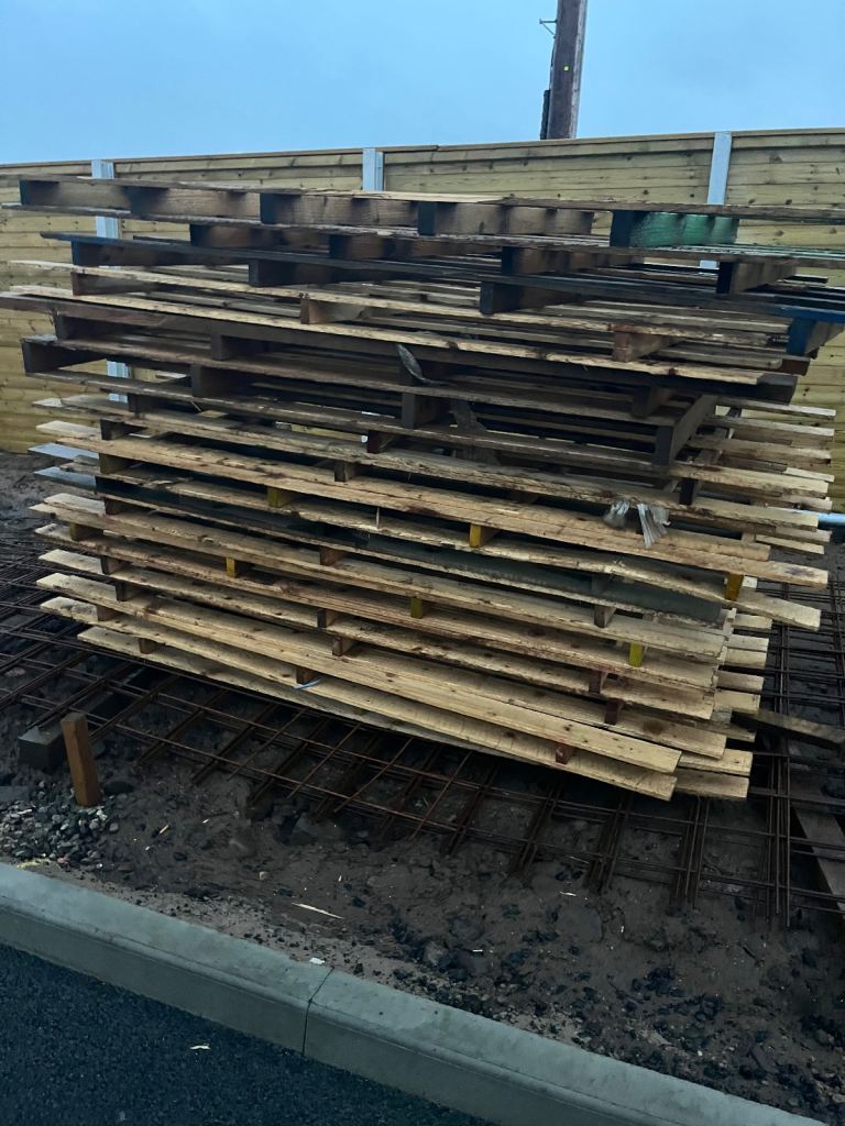 Pallets free for collection 