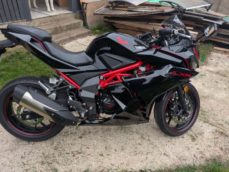 Lexmoto, LXR, 2025, 124 (cc)