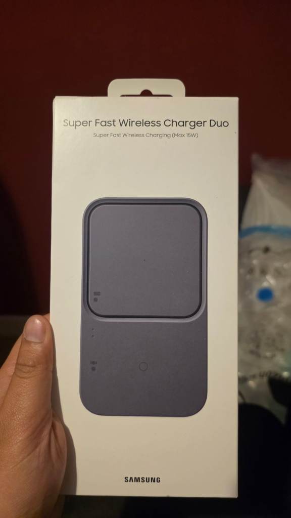 Samsung Super Fast Wireless Charger Duo – Brand New