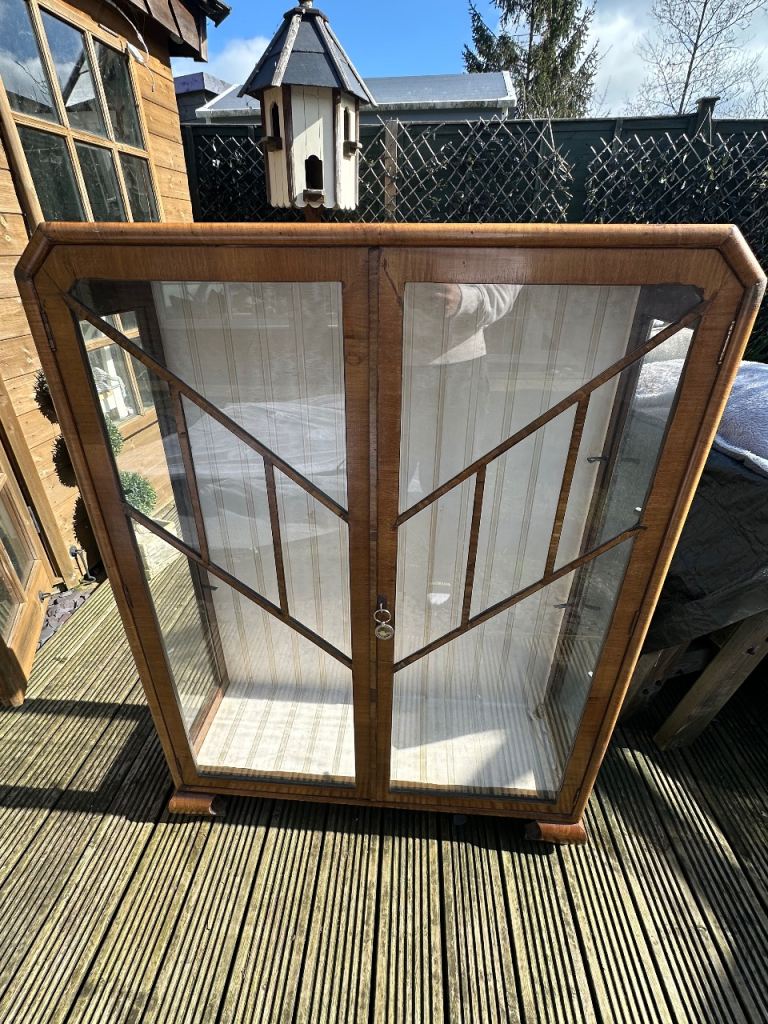 vintage Art Deco display cabinet