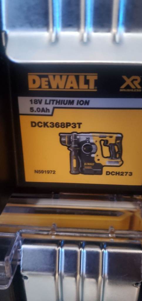 Dewalt tstak  DCK368P3T  inlays / inserts. 