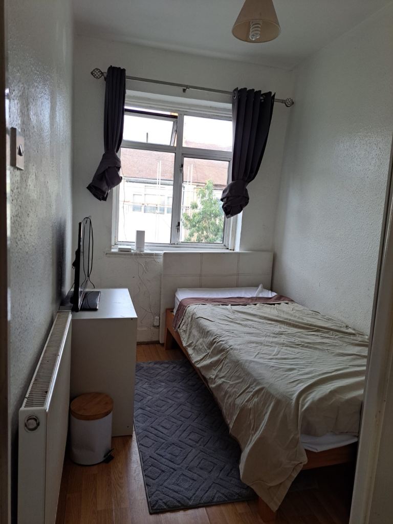 Single room in the heart of Mitcham🏡