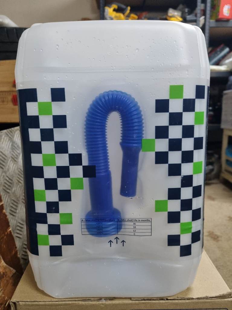 Adblue Containners for free. 