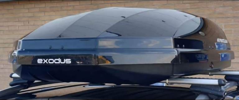 SOLD NOW ...Exodus 470l roof box 