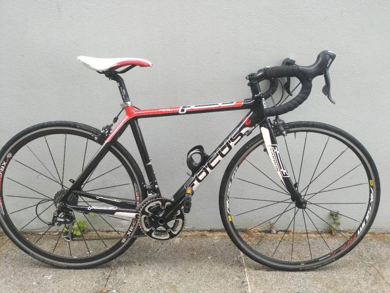 Focus cayo carbon road bike xs
