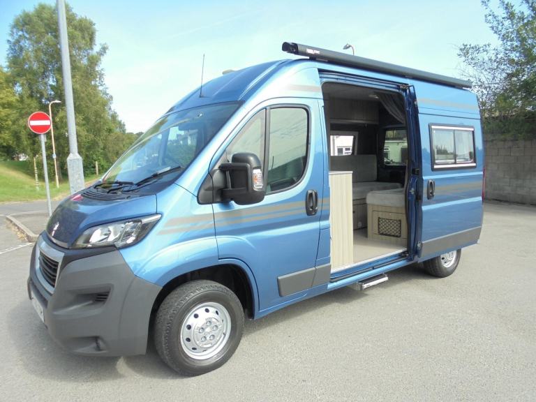 2017 66 PEUGEOT BOXER 2 BERTH GAS FREE 5.4 METRES IN MET BLUE # 26530 MLS 