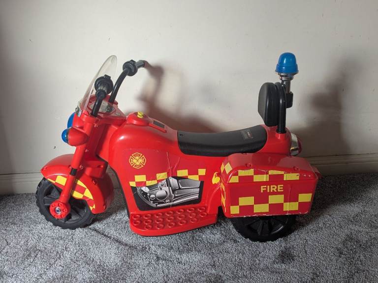 Kids electric ride on fire engine 