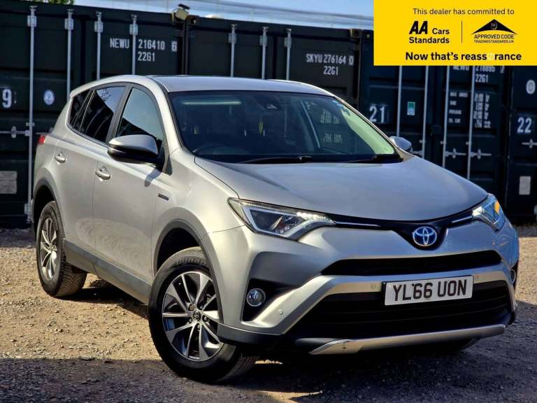 2017 Toyota RAV4 2.5 VVT-h Business Edition Plus SUV 5dr Petrol Hybrid CVT Euro 6 (s/s) (Saf SUV ...