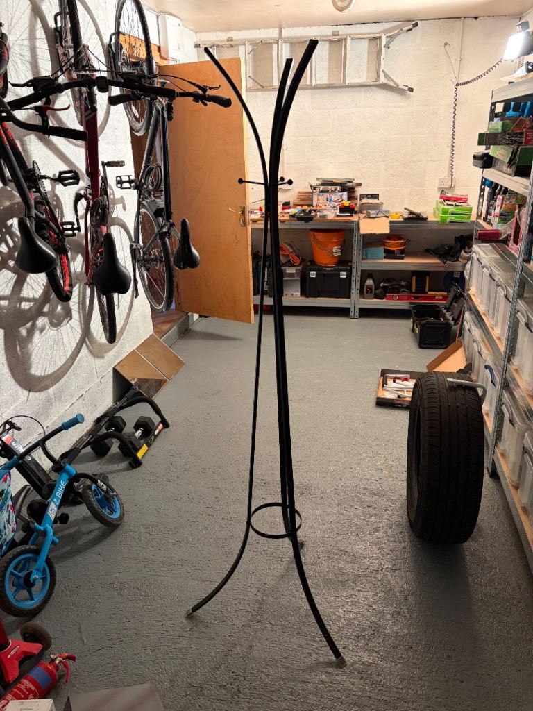Coat stand