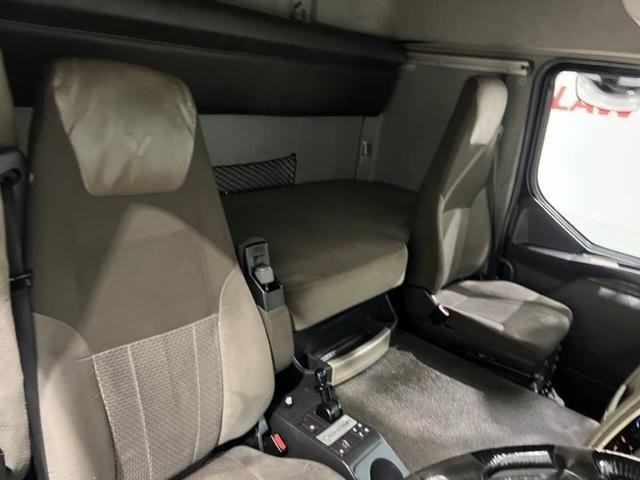 Renault Premium 460 6x2 Midlift Tractor Unit 