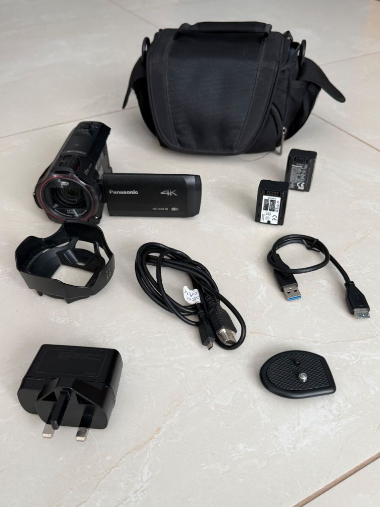 Panasonic HC-VX870 Camcorder 