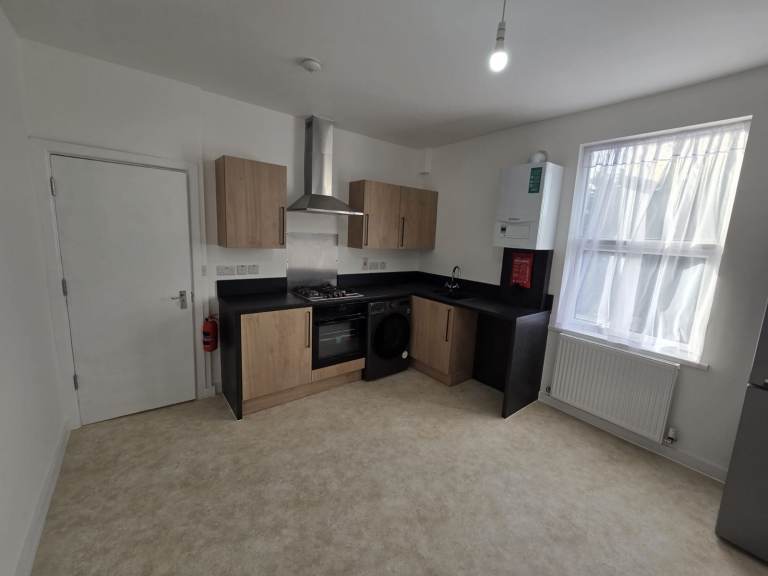 Newly Refurbished 1/2 Bedroom First Floor Flat to Let on Henley Road Ilford IG1 2TS