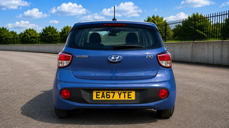 Hyundai, I10, Hatchback, 2017, Manual, 998 (cc), 5 doors