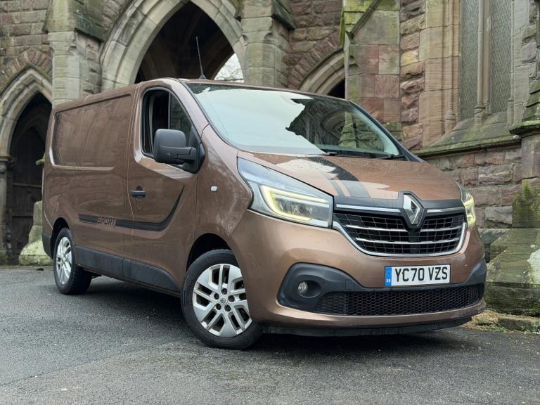 RENAULT TRAFIC 2.0 SL28 ENERGY dCi 120 Sport