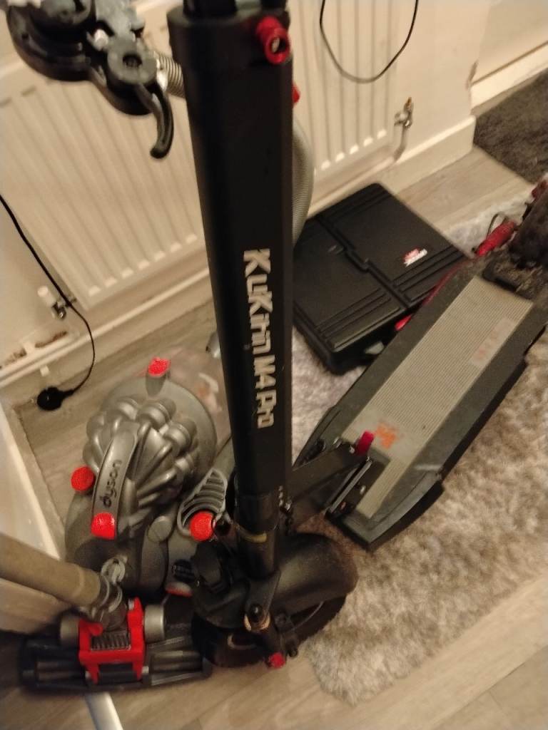 Kukirin M4 pro e scooter 