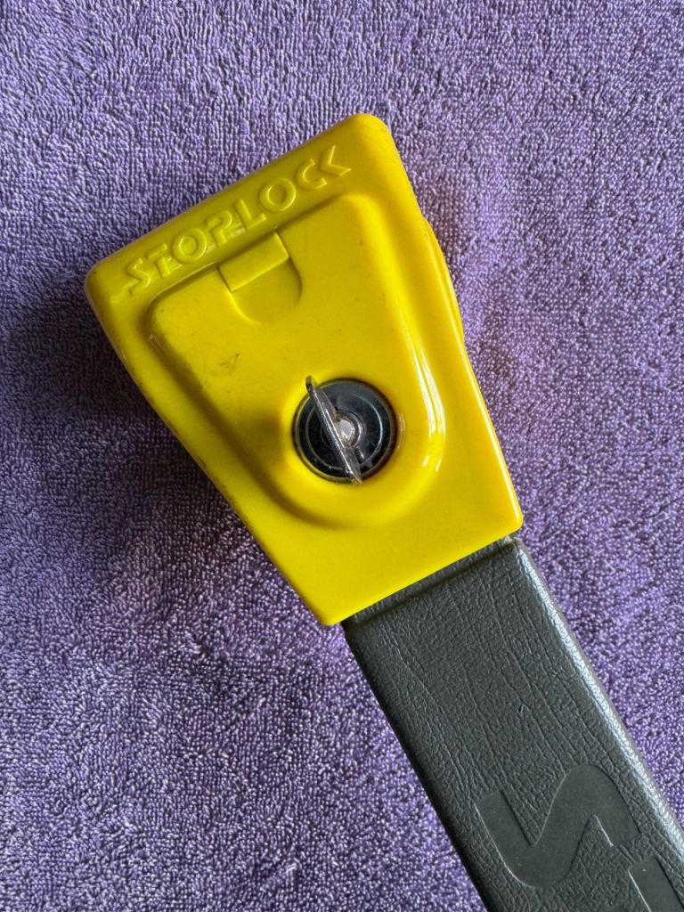 Stoplock steering wheel immobiliser lock