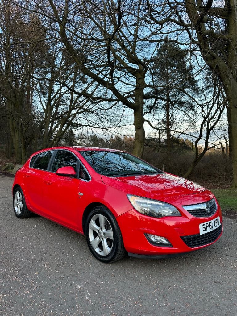2011 Vauxhall Astra 77k Miles  1 Year M.O.T.