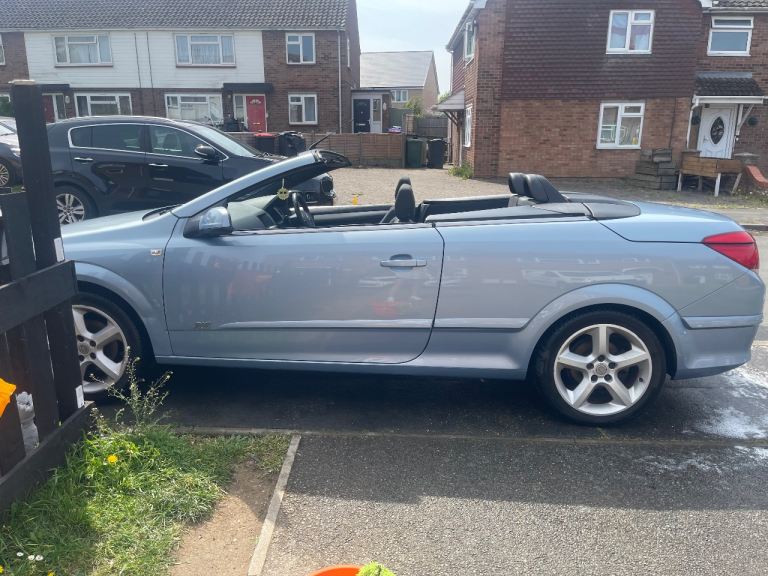 Vauxhall, ASTRA, Convertible, 2008, Manual, 1796 (cc), 3 doors