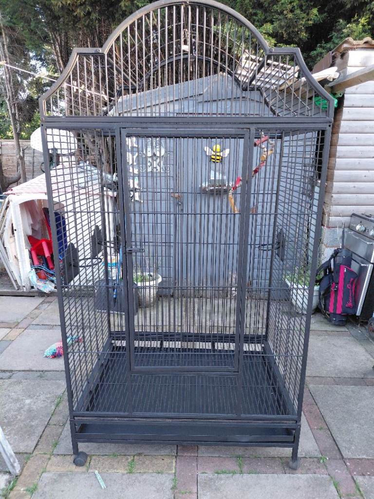 XL parrot cage