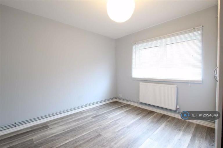 2 bedroom flat in London Terrace, London, E2 (2 bed) (#2994849)