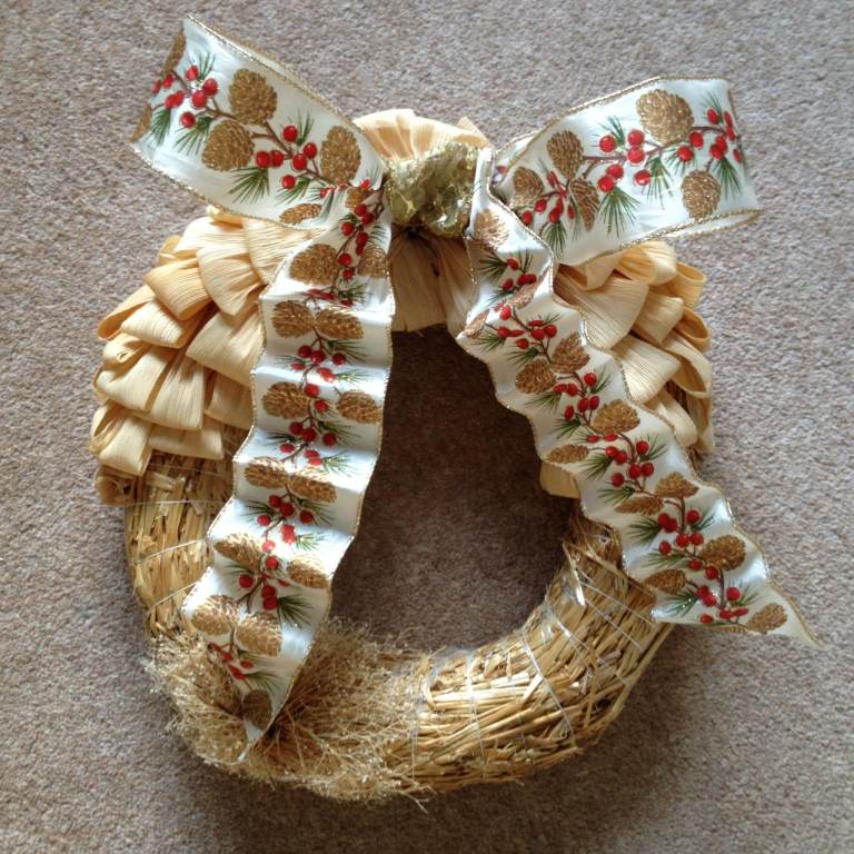 STRAW WREATH 