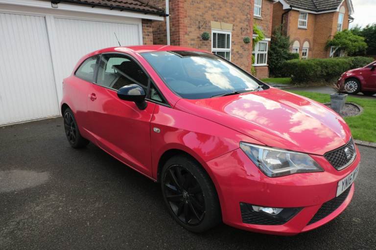 SEAT Ibiza FR Technology 1.2 TSI - 8 stamps, CarPlay, cheap tax