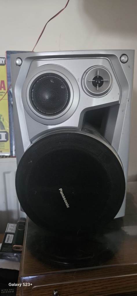 Panasonic sb/ak300 bookshelf speakers