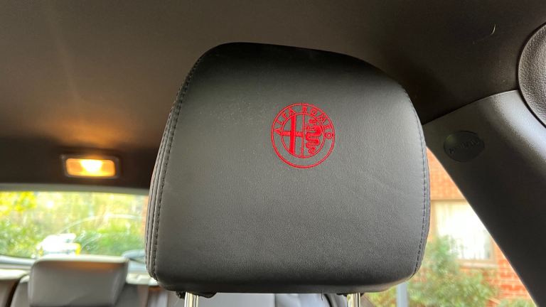 Alfa Romeo, 1.4L Sportiva Turbo Petrol GIULIETTA, Hatchback, 2012, Manual, 1368 (cc), 5 doors