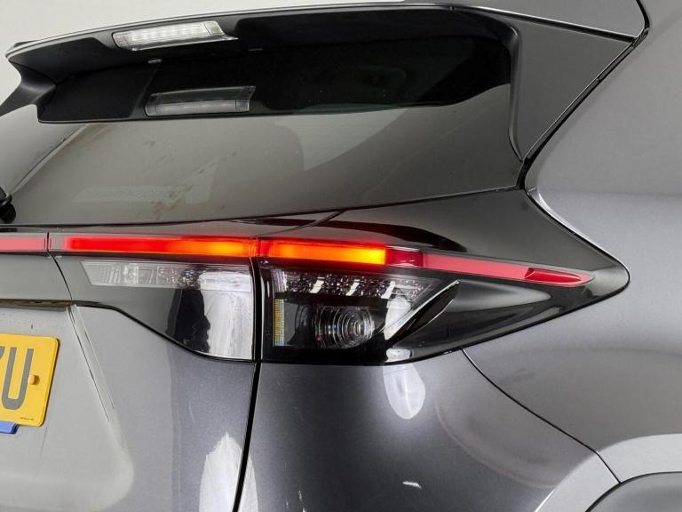 2023 Toyota Yaris Cross 1.5 VVT-h Excel E-CVT Euro 6 (s/s) 5dr HATCHBACK Petrol/Electric Hybrid A...