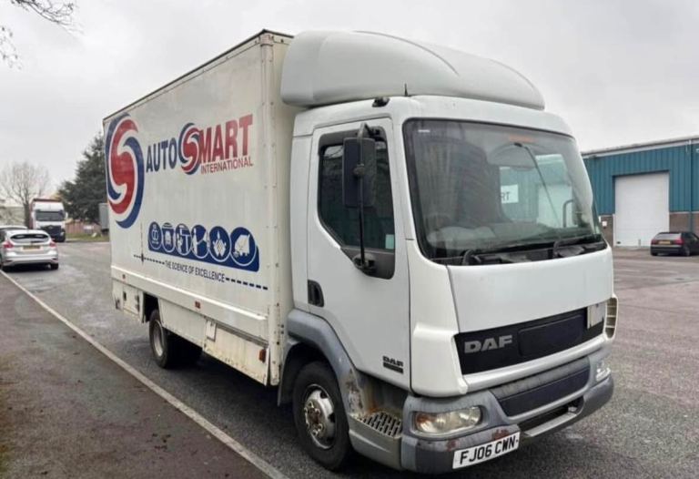 2006 DAF 45 lorry / truck / motorcross camper / horse box / tool truck / storage garage / export